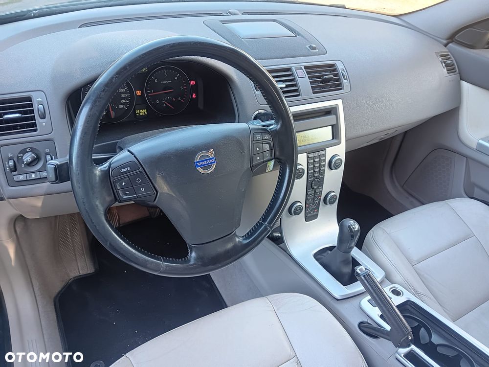 Volvo V50 1.6D DPF DRIVe - 7
