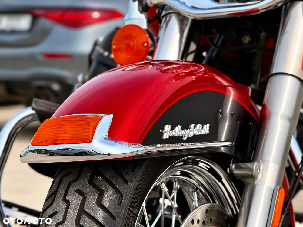Harley-Davidson Softail Heritage Classic - 24