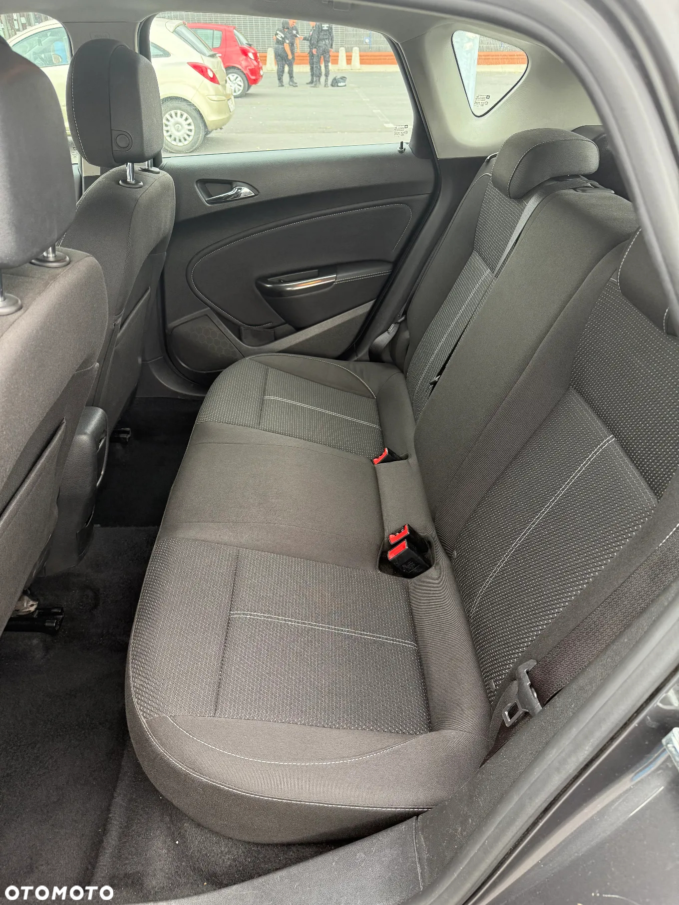 Opel Astra IV 1.4 T Cosmo - 11