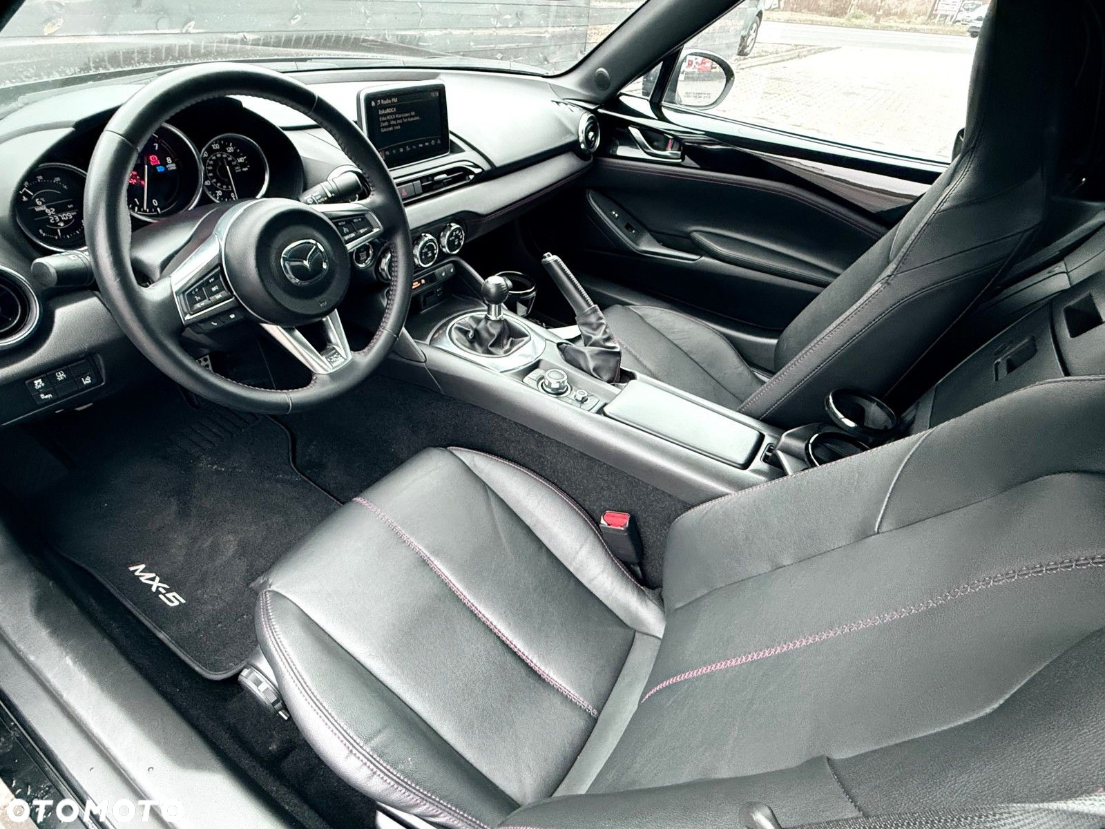 Mazda MX-5 - 38