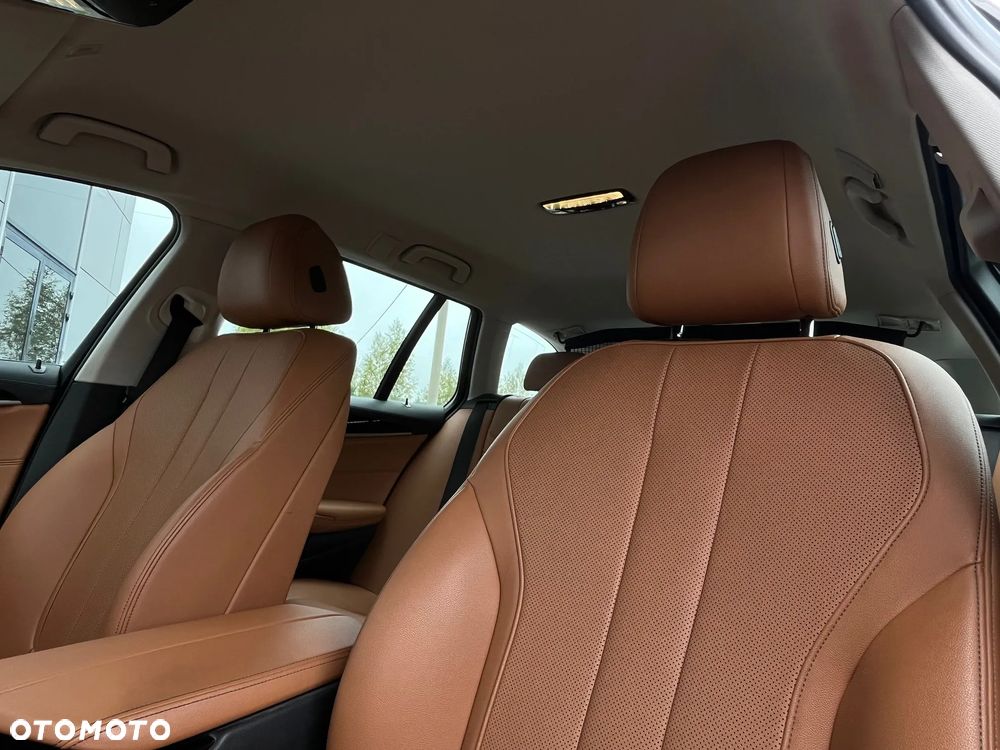 BMW Seria 5 520d xDrive Luxury Line - 14