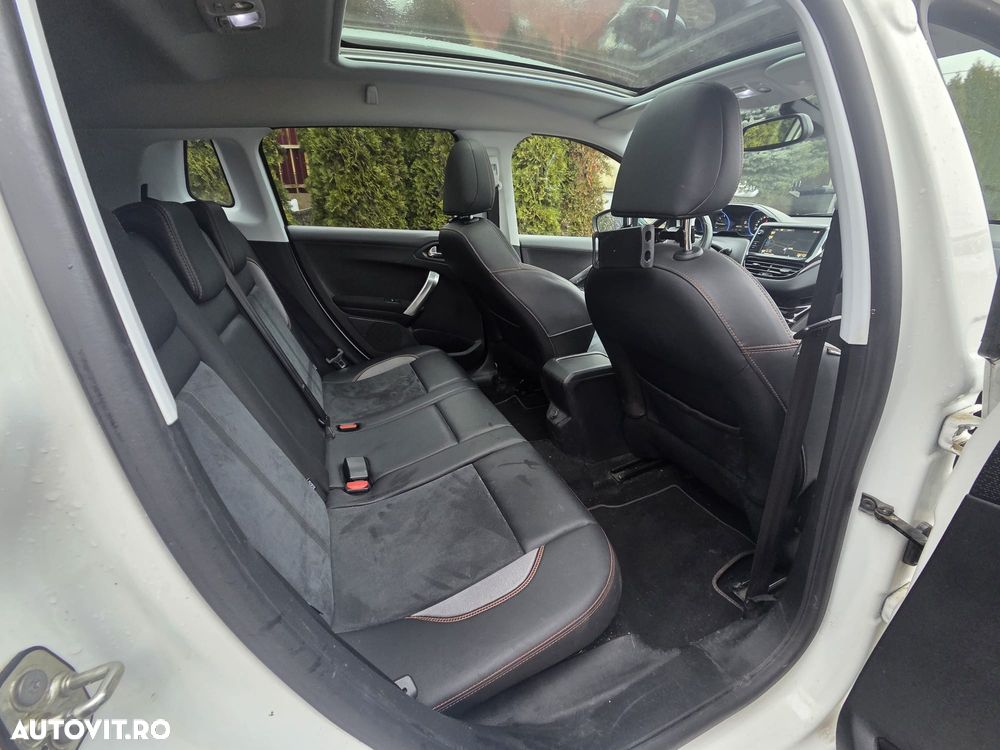 Peugeot 2008 PureTech 110 Stop&Start Crossway - 18