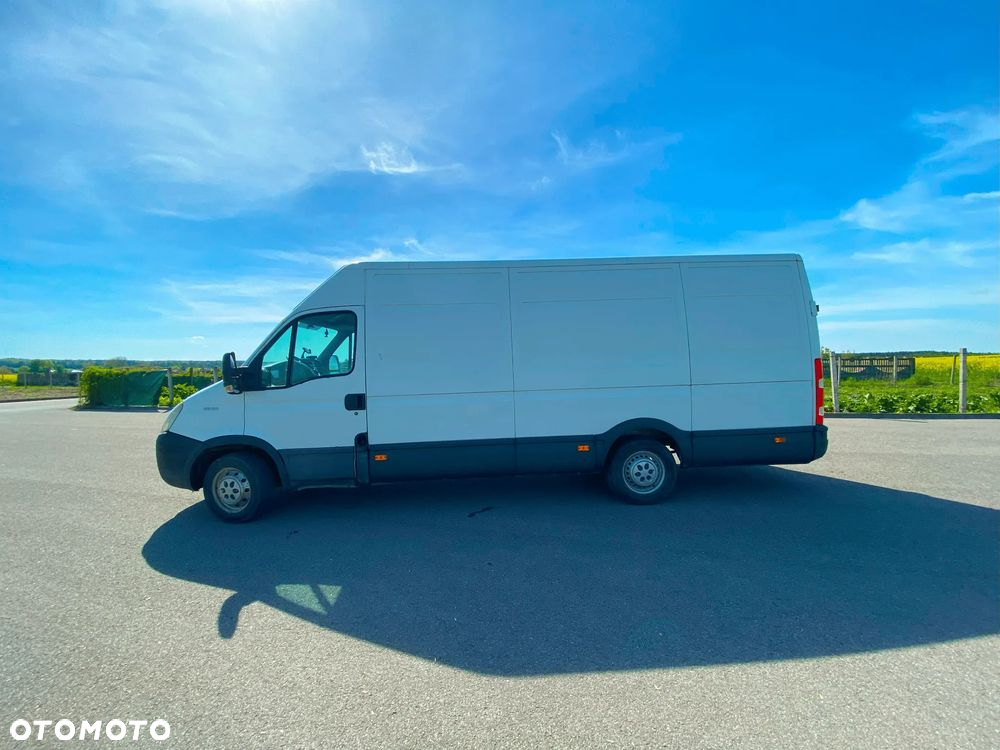 Iveco DAILY - 33