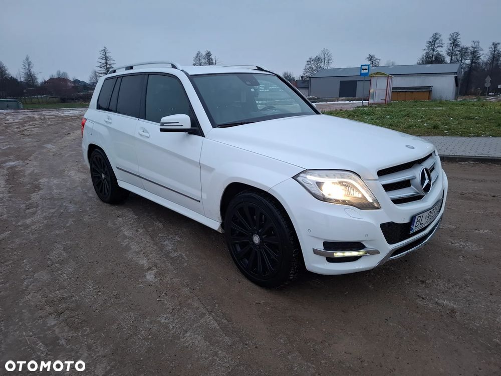 Mercedes-Benz GLK - 2