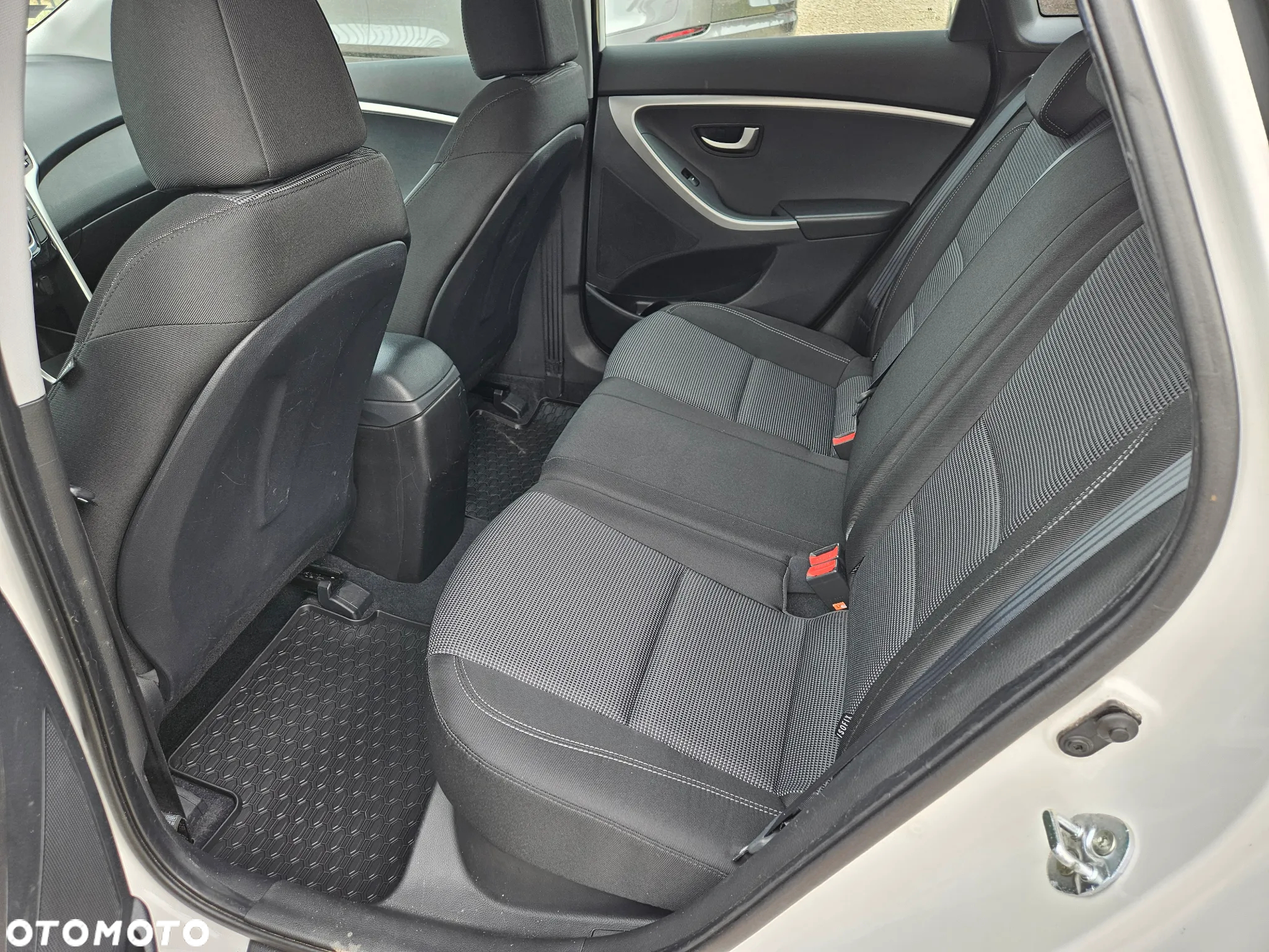 Hyundai i30 1.4 Trend - 13