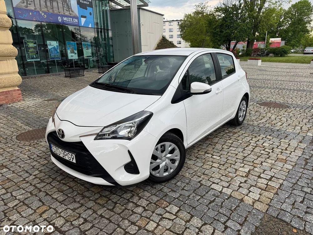 Toyota Yaris - 2