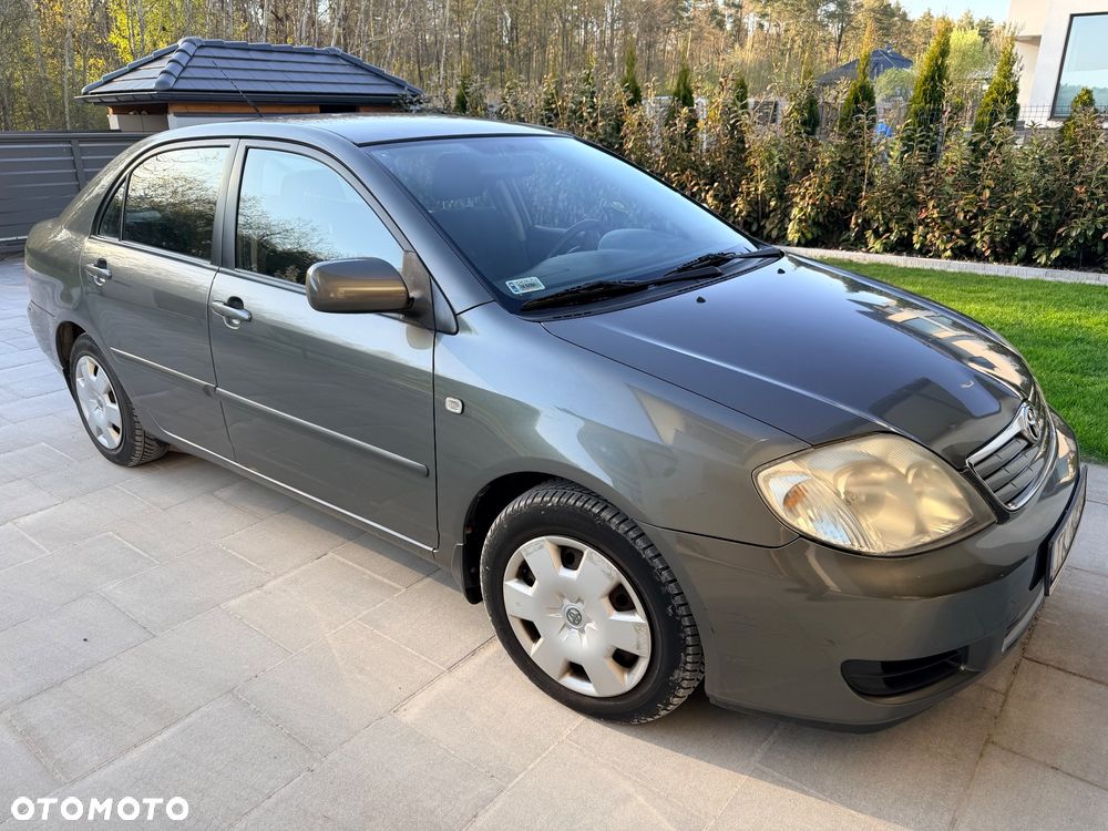Toyota Corolla 1.6 VVT-i Terra Polaris - 2