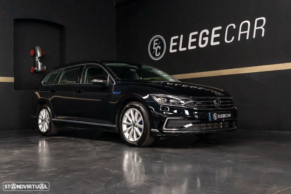 VW Passat Variant - 2