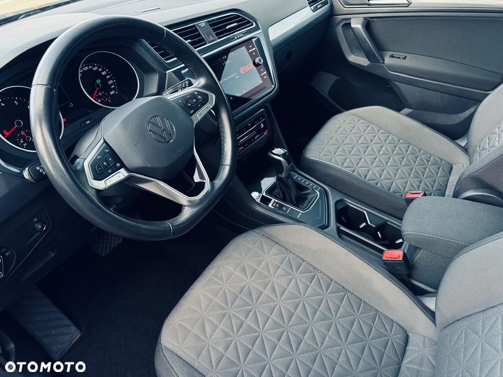 Volkswagen Tiguan - 14