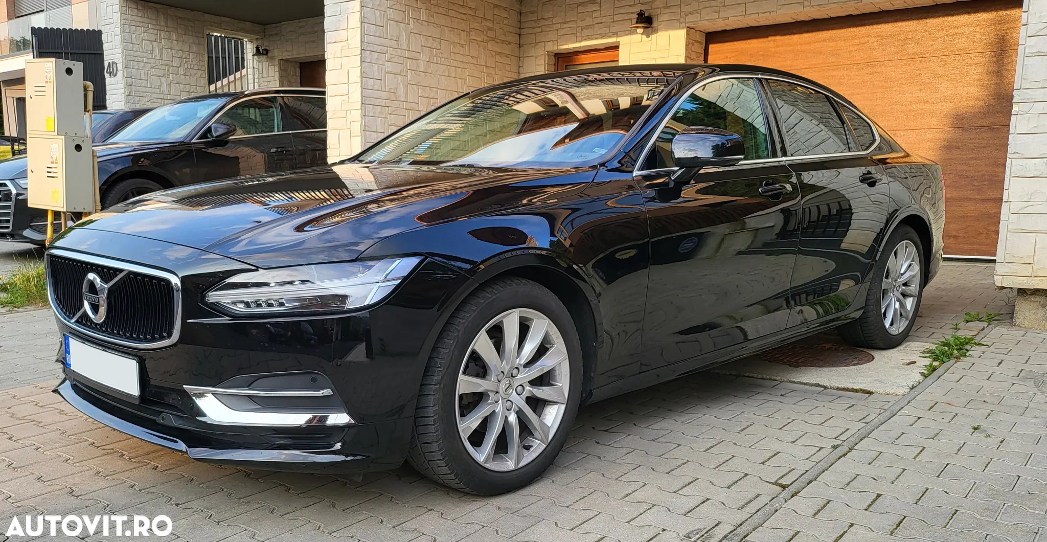 Volvo S90 D4 Geartronic Momentum Pro - 2
