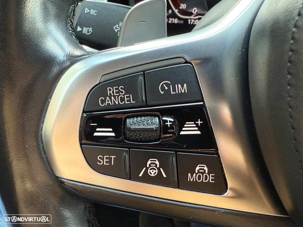 BMW 330 e Aut. M Sport - 11