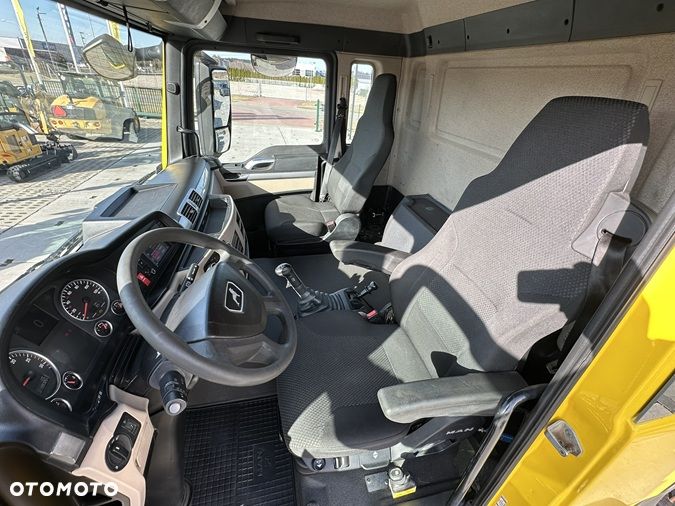 MAN TGS 41.460 8X8 - 15