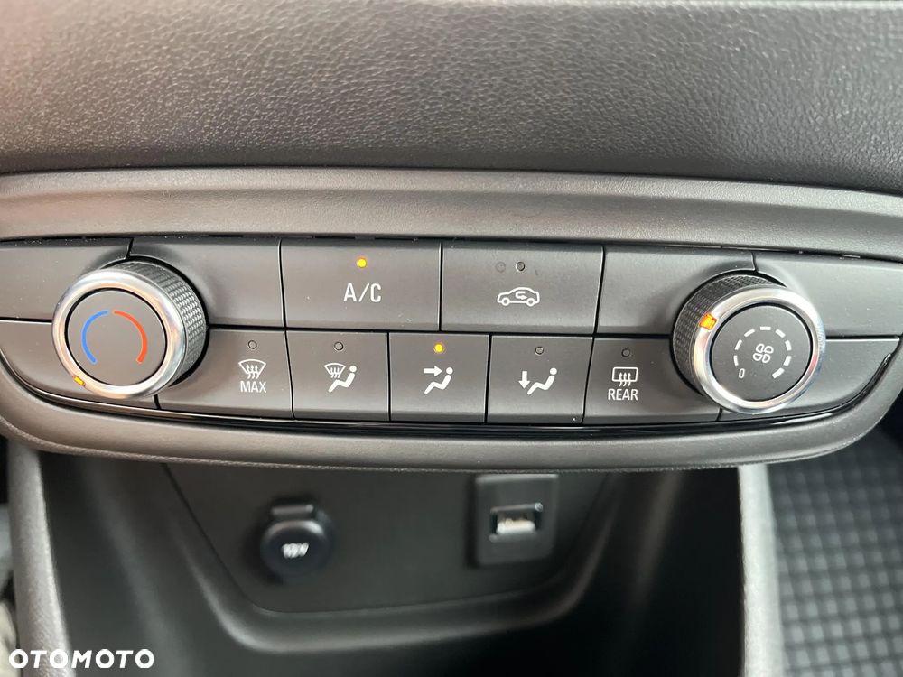 Opel Crossland 1.2 T - 25