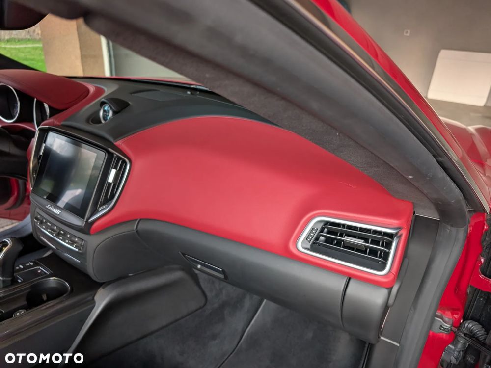Maserati Ghibli S Q4 - 9