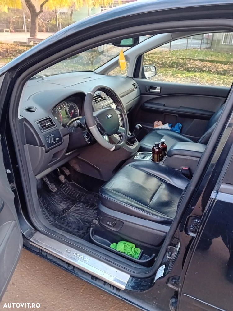 Ford C-Max - 3