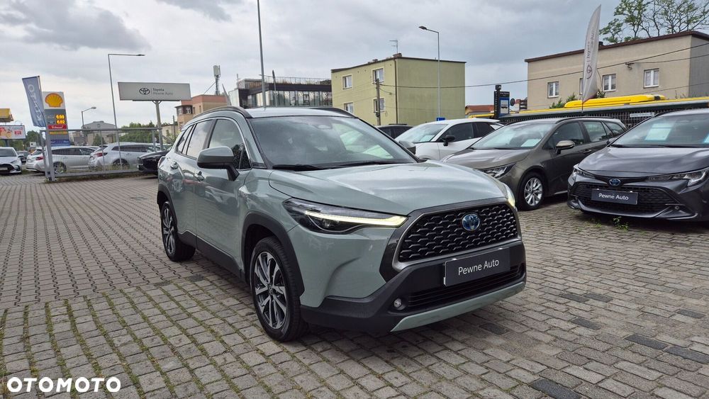 Toyota Corolla Cross 2.0 Hybrid Style - 19