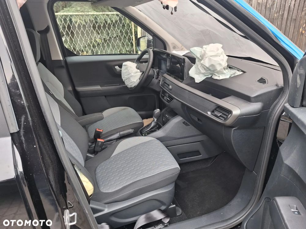 Ford Tourneo Courier 1.0 EcoBoost ACTIVE - 12