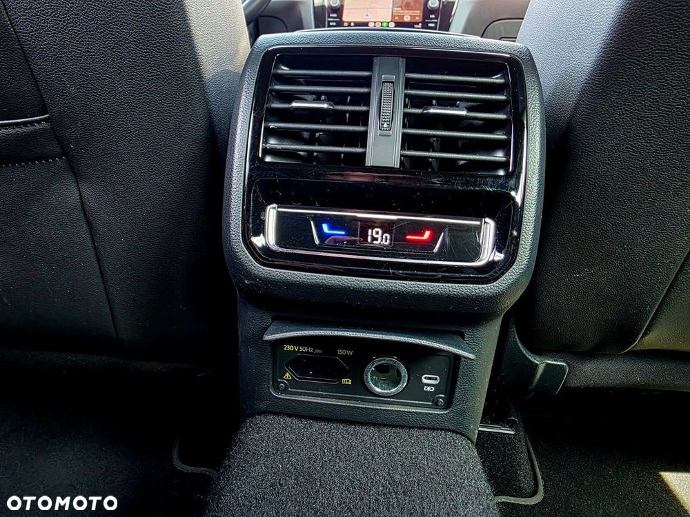 Volkswagen Passat 2.0 TDI EVO Elegance DSG - 26