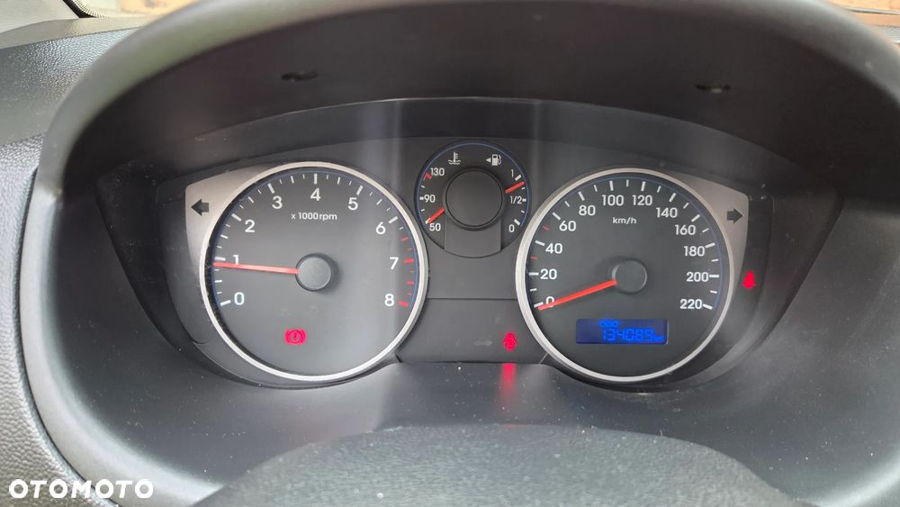 Hyundai i20 - 15