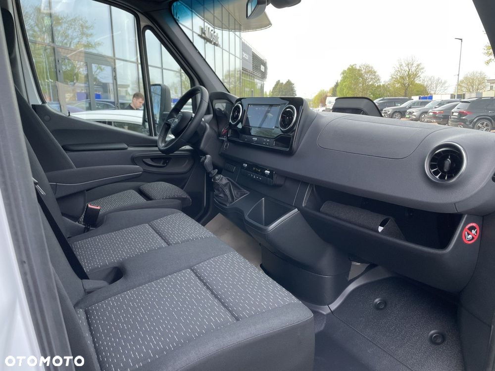 Mercedes-Benz Sprinter 317 CDI Skrzynia otwarta 4200 fotel resorowany - 12