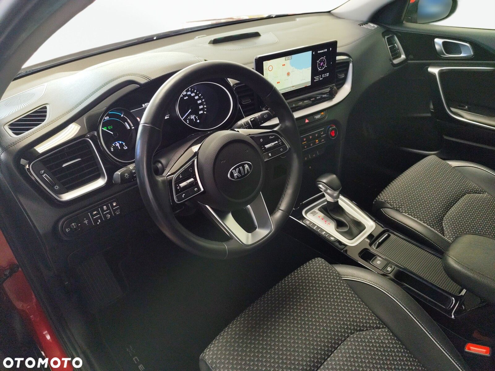 Kia XCeed - 9