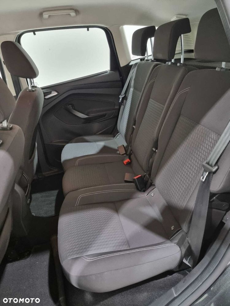 Ford C-MAX - 16