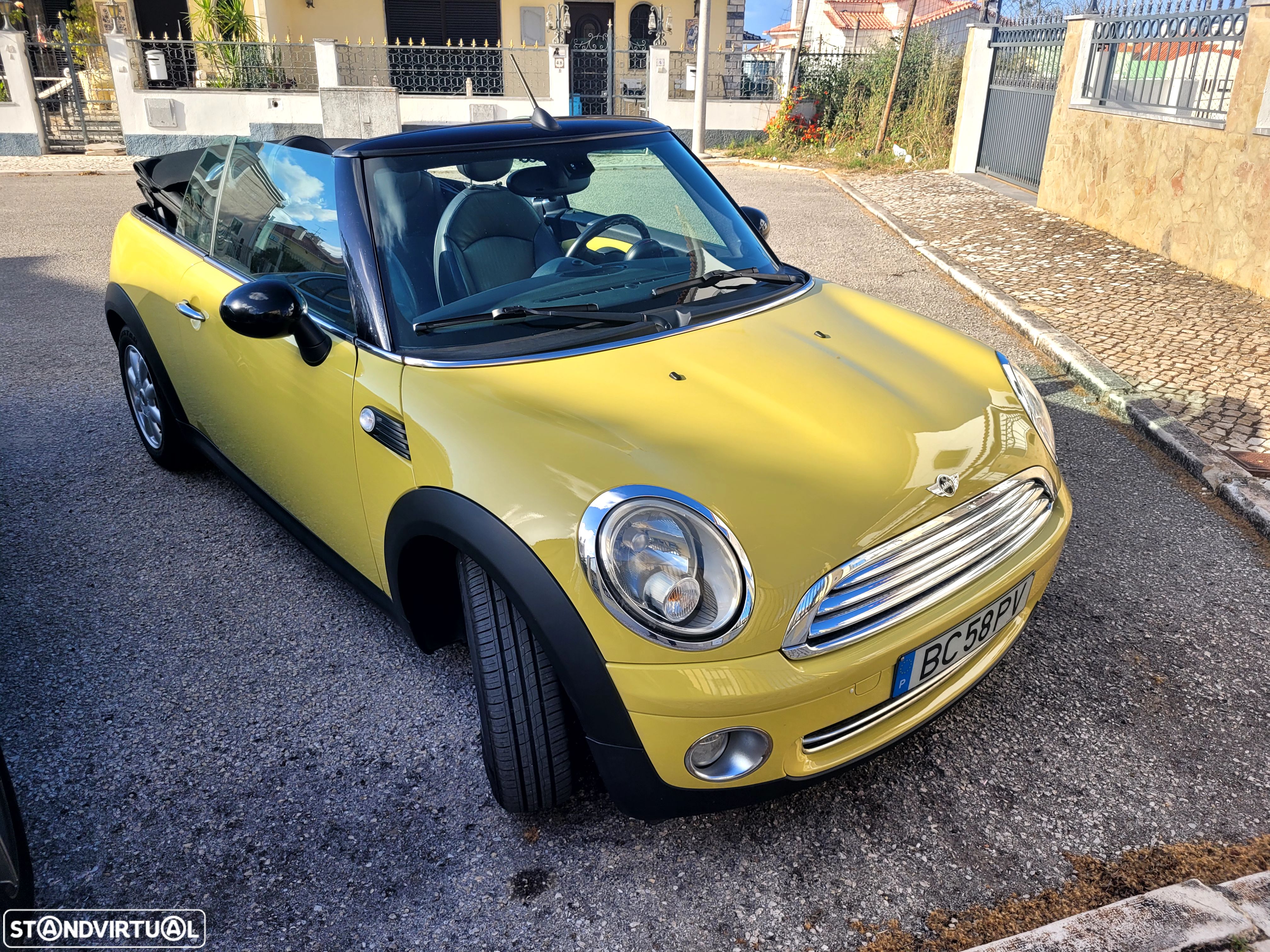 MINI Cabrio Cooper Auto. - 1