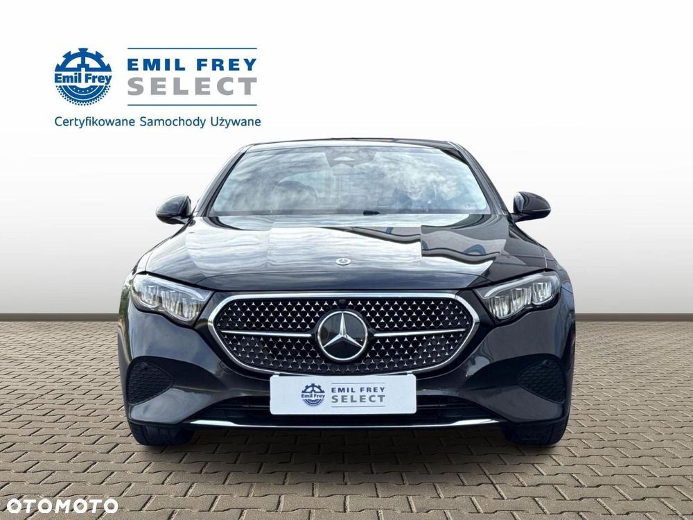 Mercedes-Benz Klasa E - 8