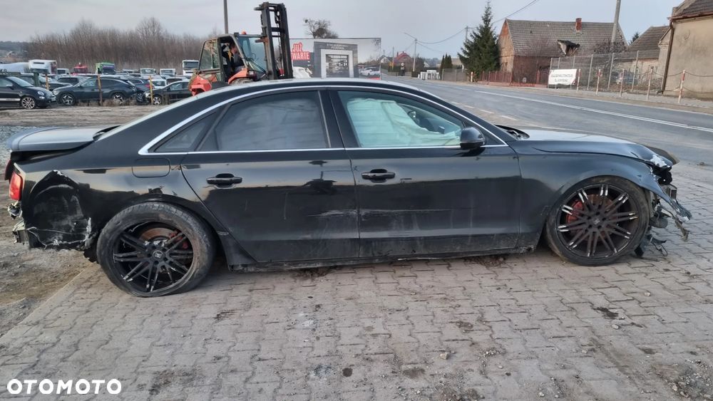 Audi A8 3.0 TDI DPF quattro - 2