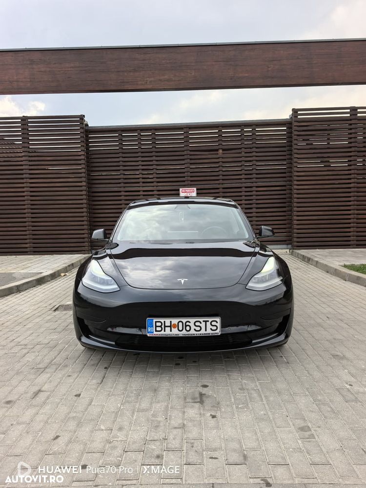 Tesla Model 3 Standard Reichweite Plus Hinterradantrieb - 4