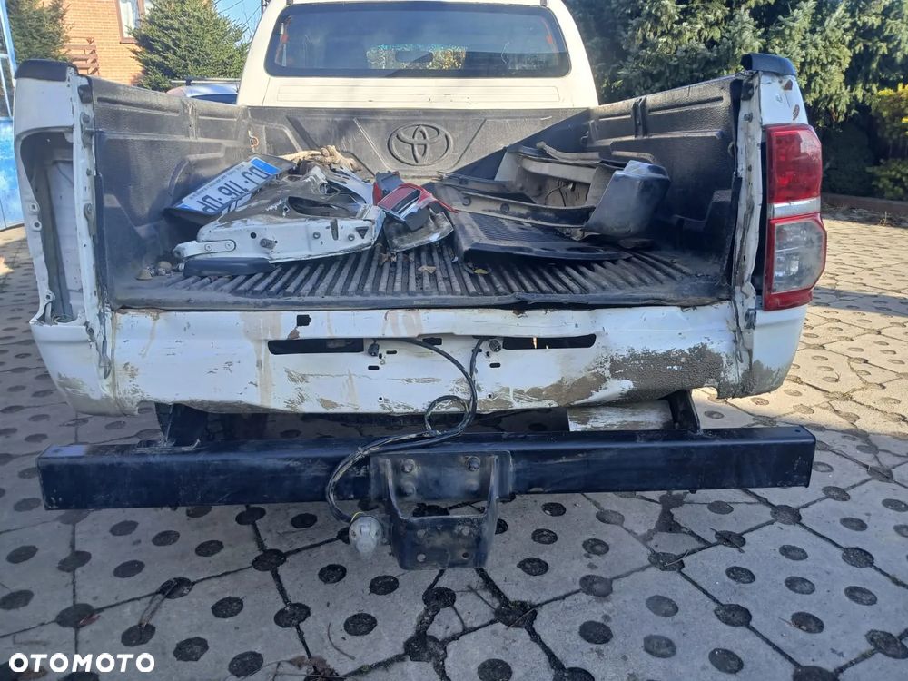 Toyota Hilux D4-D DLX 4x4 4os - 7