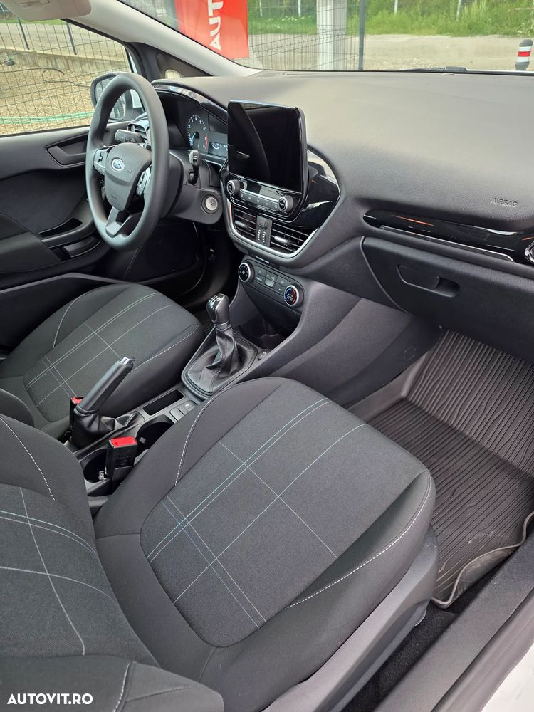 Ford Fiesta - 15