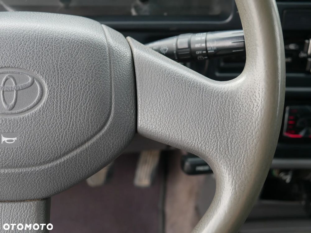 Toyota 4-Runner - 27