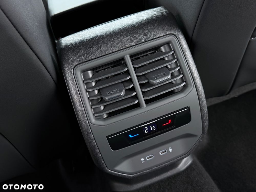 Seat Leon 1.5 TSI ACT DSG OPF FR - 21