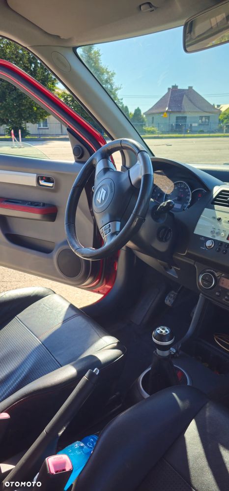 Suzuki Swift - 10