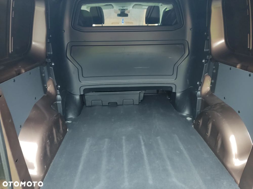 Peugeot Expert 2.0 BlueHDi Standard 3,0t (bryg.) - 11