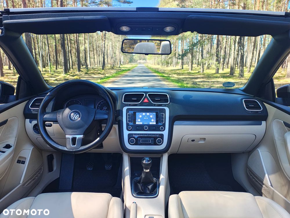 Volkswagen Eos - 22