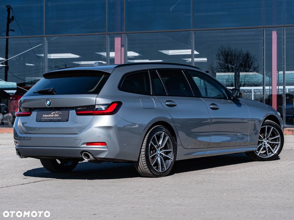 BMW Seria 3 320d xDrive Sport Line Shadow - 13