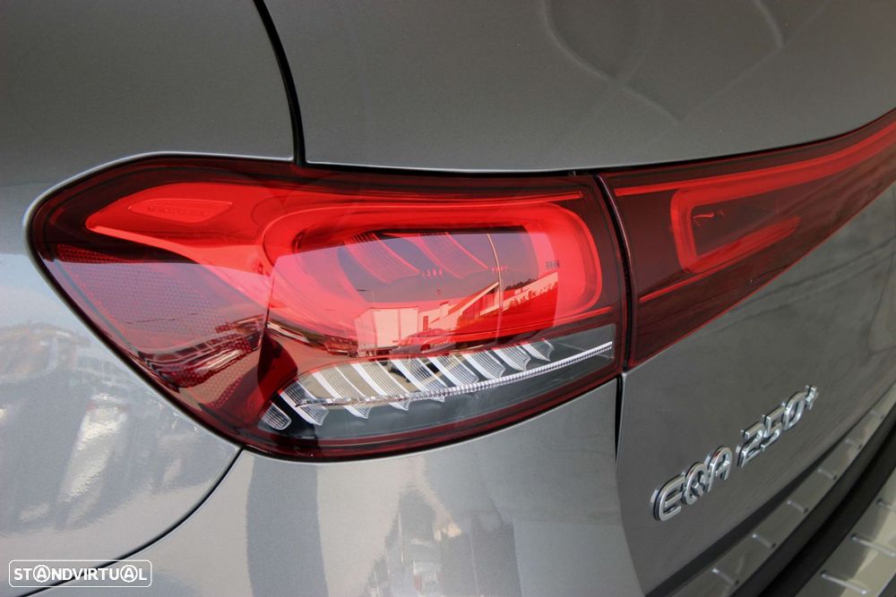 Mercedes-Benz EQA 250+ AMG Line - 9