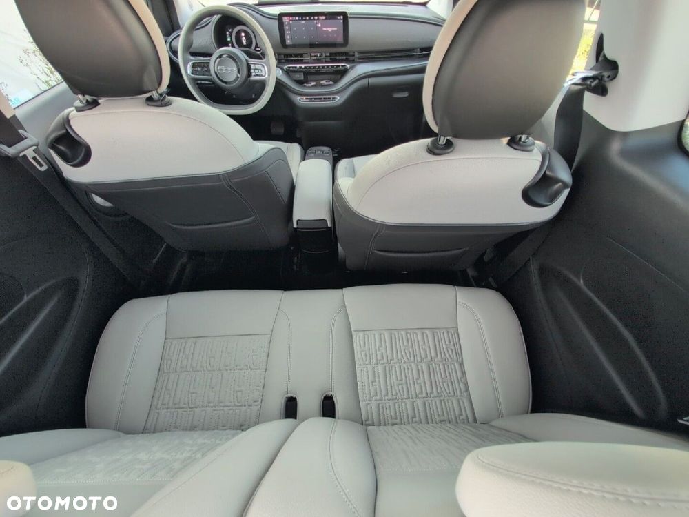 Fiat 500e - 24