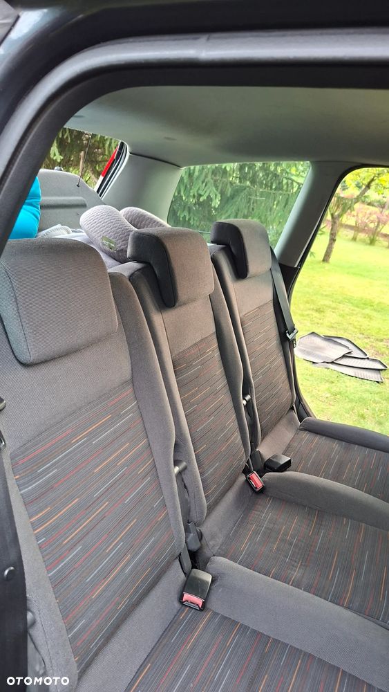 Ford C-MAX - 10