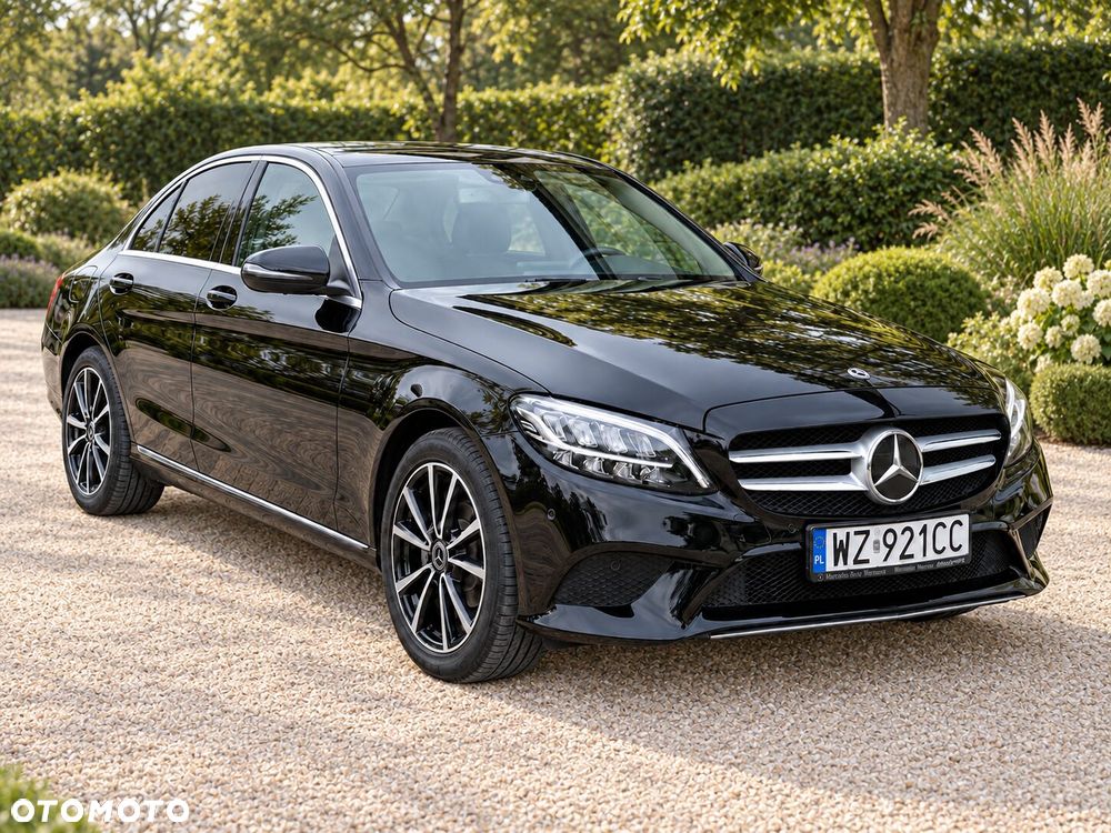 Mercedes-Benz C-Class 2019 photo 4