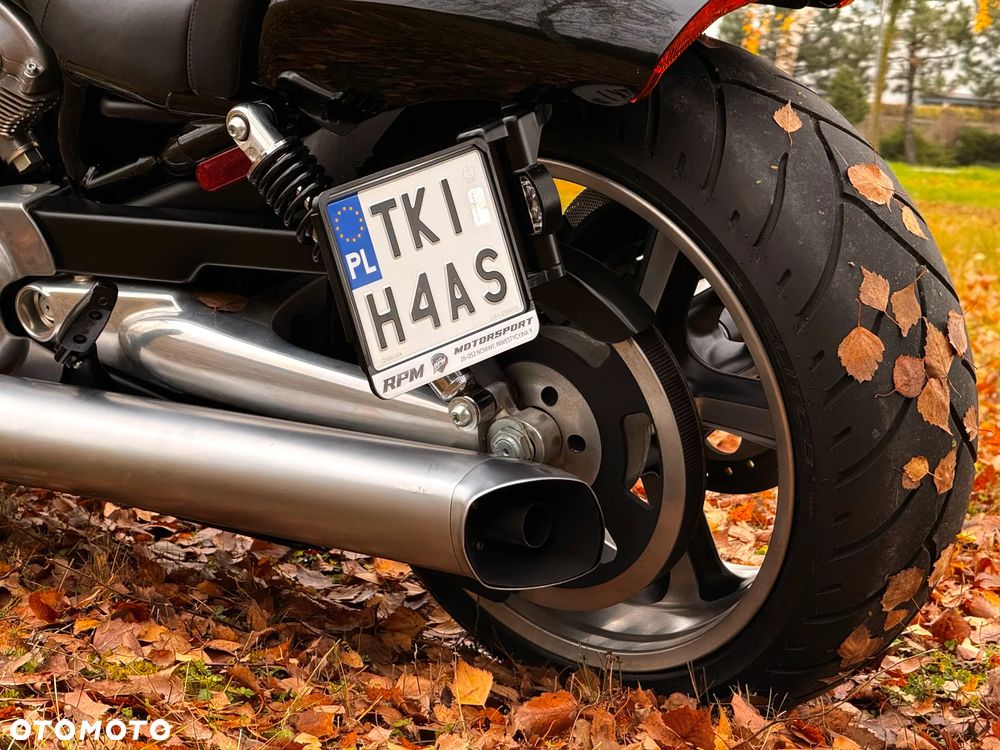 Harley-Davidson V-Rod Muscle - 29