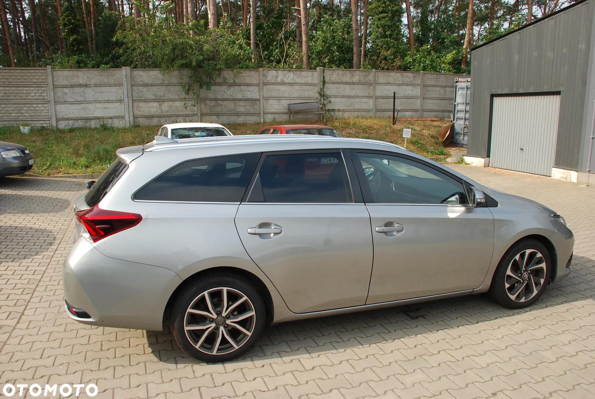 Toyota Auris 1.6 D-4D Touring Sports Edition S+ - 8