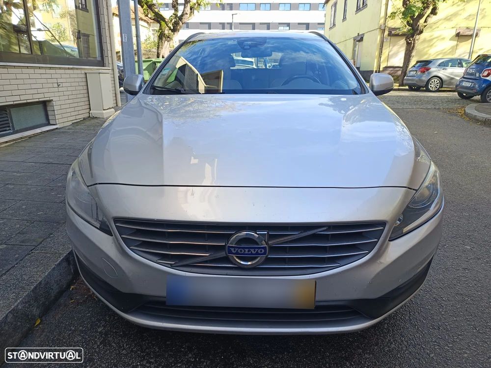 Volvo V60 1.6 D2 Drive Kinetic Start/Stop - 2