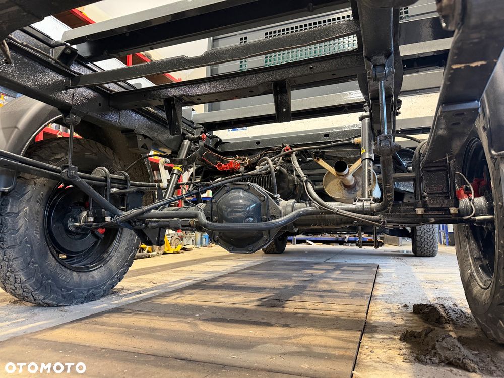 Mercedes-Benz Sprinter 4x4 - 5