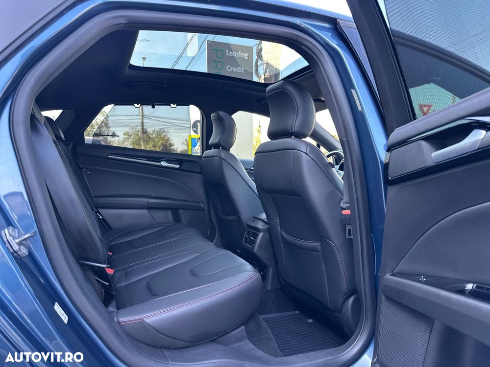 Ford Mondeo - 23