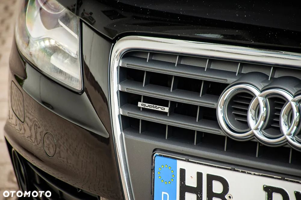 Audi A4 Avant 2.0 TDI DPF quattro Ambiente - 29