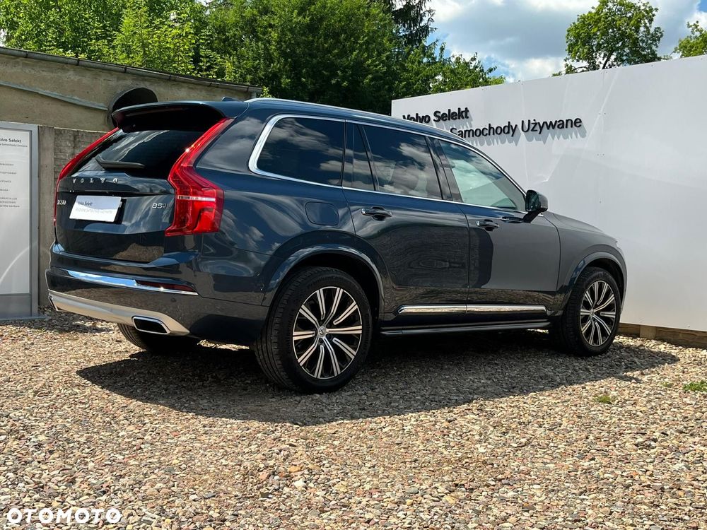 Volvo XC 90 - 9