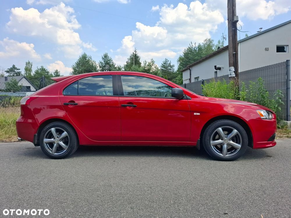Mitsubishi Lancer 1.8 Intense - 8